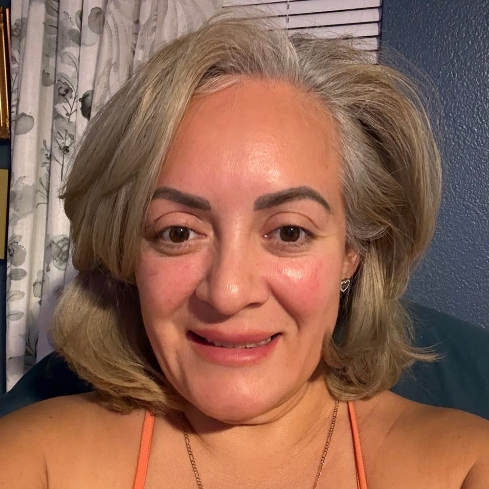Meet your Posher, Annita